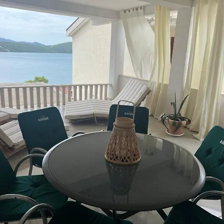 Maris Appartement *
